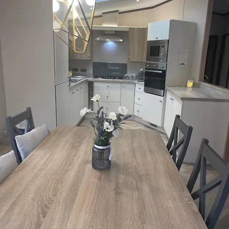 Prázdninový dům Ailsa With Hot Tub *